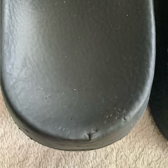 Givenchy Logo Rubber Ladies Slippers - Picture 3 of 16